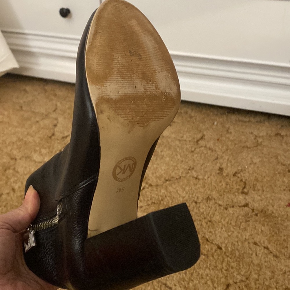 Michael Kors boots - Picture 3 of 3